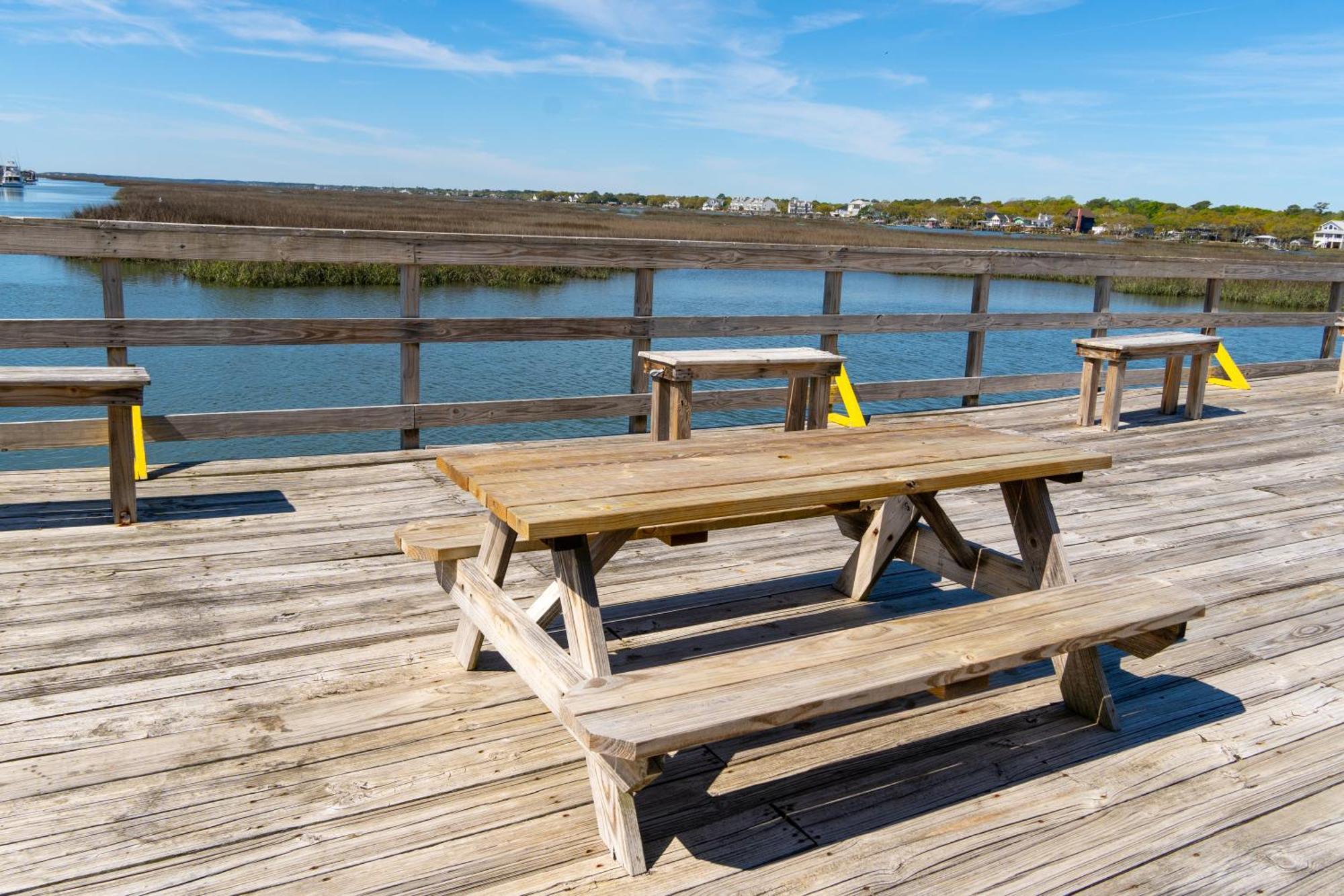 Sea Watch Inn At The Landing Garden City エクステリア 写真